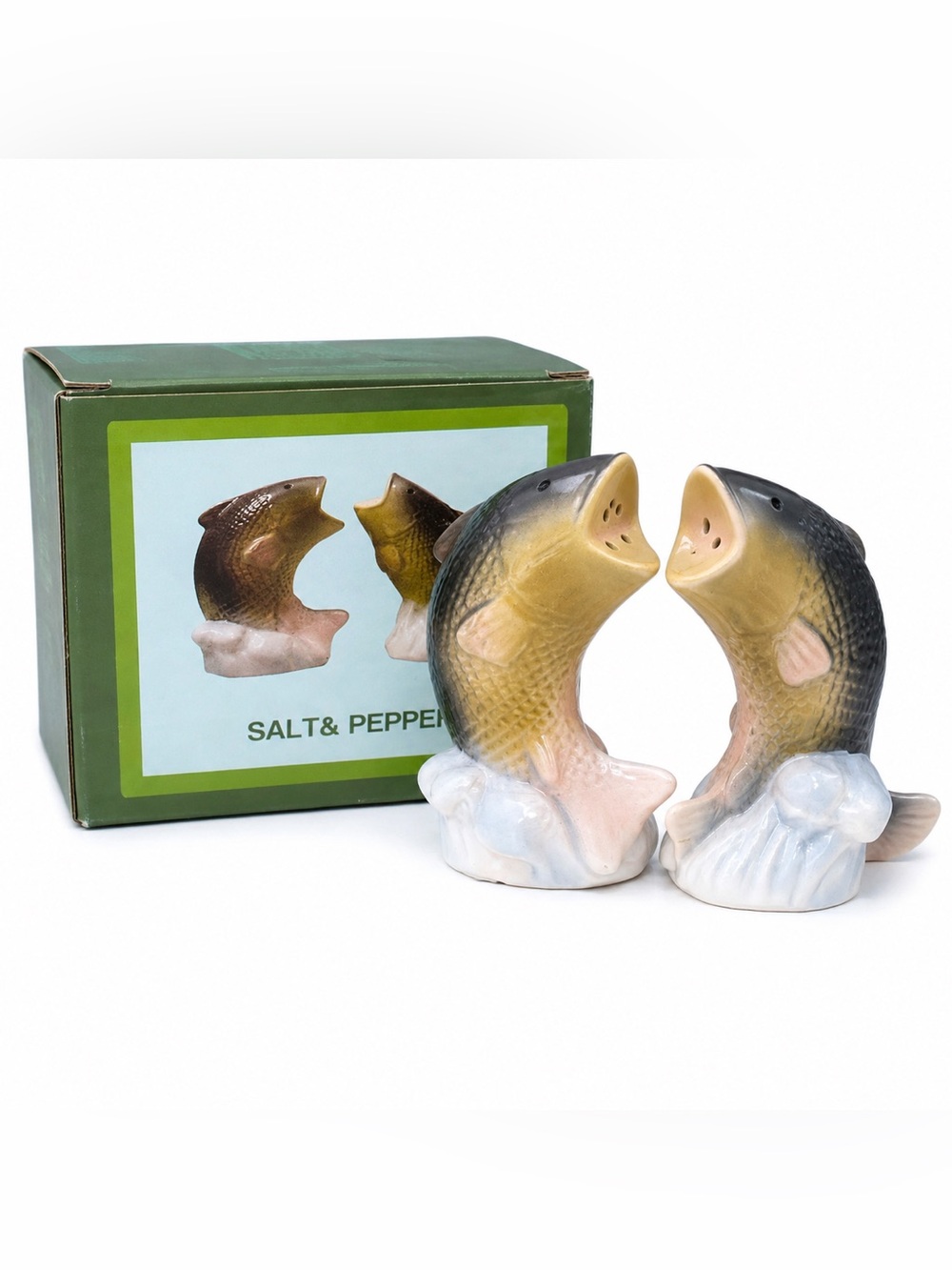 Largemouth Bass Fish Salt & Pepper Shakers New In Box Collector’s Item Trippies